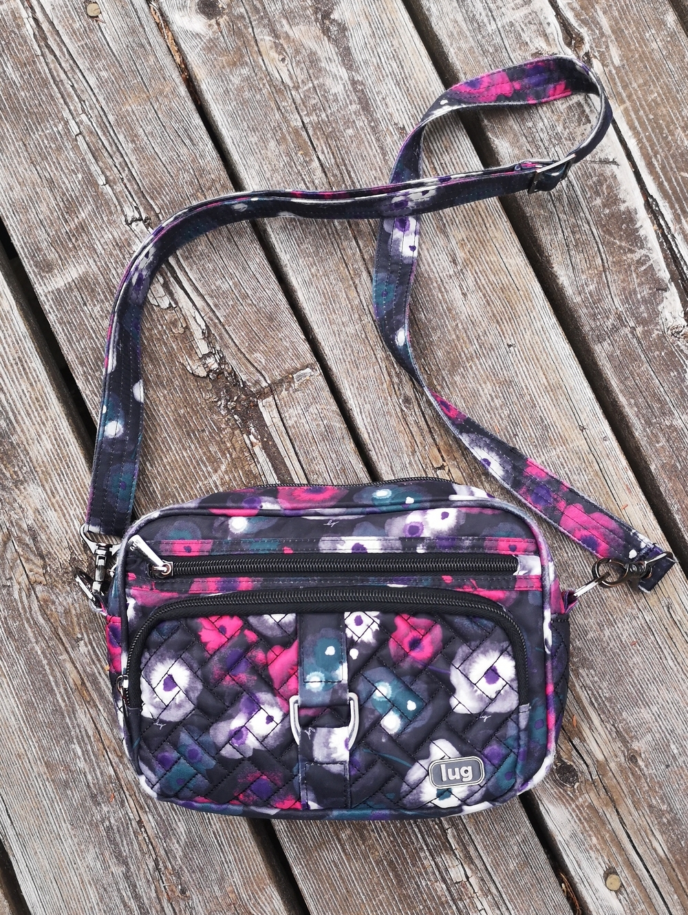 Lug Carousel crossbody